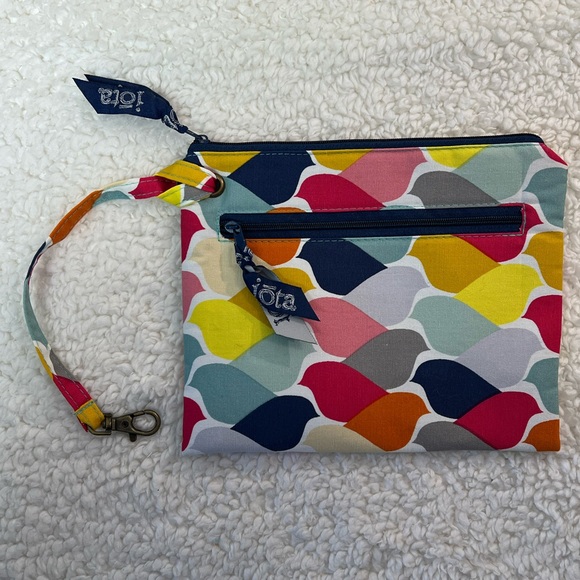 C.R. Gibson for Iota Chic "Flock of Colour" 3-Piece Tote Travel Bag Set Brown - Picture 11 of 16